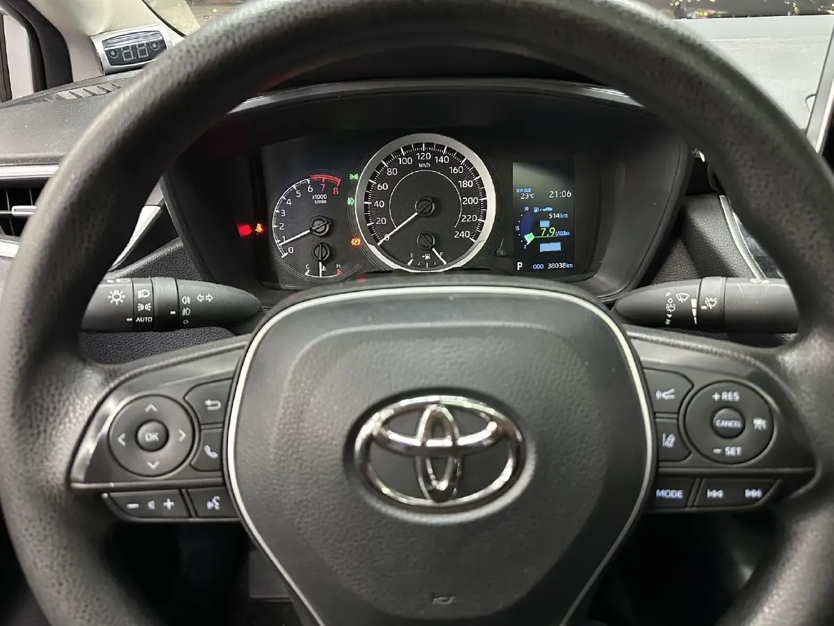 2021 Toyota Corolla 1.2T 116HP L4 CVT,autocango,china used car exporter,china ev exporter,chinese used car exporter,chinese used ev exporter