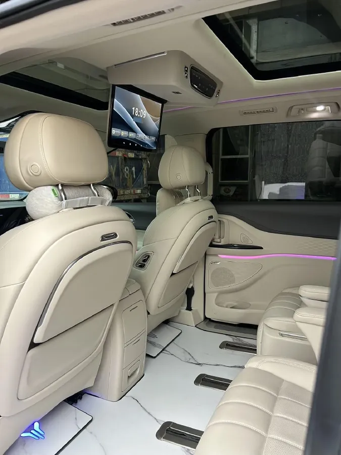 2022 Voyah Dream 1.5T 136HP L4 PHEV 25.57KWH,autocango,china used car exporter,china ev exporter,chinese used car exporter,chinese used ev exporter