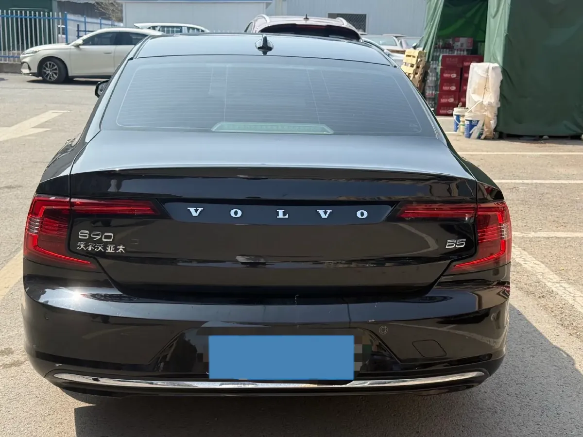 2022 Volvo S90 2.0T 250HP L4 8AT,autocango,china used car exporter,china ev exporter,chinese used car exporter,chinese used ev exporter
