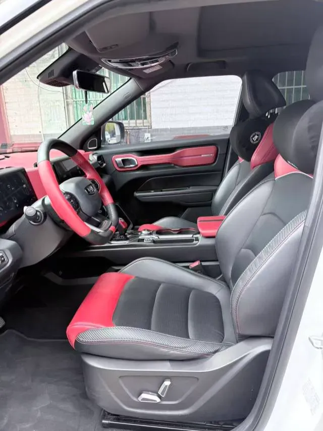 2020 Geely ICON 1.5T 177HP L3 7DCT,autocango,china used car exporter,china ev exporter,chinese used car exporter,chinese used ev exporter