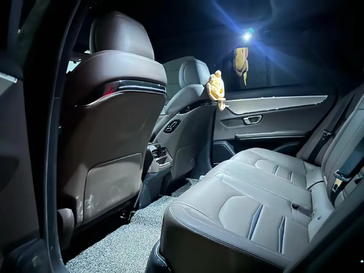 2020 Honda Breeze 2.0L 146HP L4 E-CVT Hybrid,autocango,china used car exporter,china ev exporter,chinese used car exporter,chinese used ev exporter