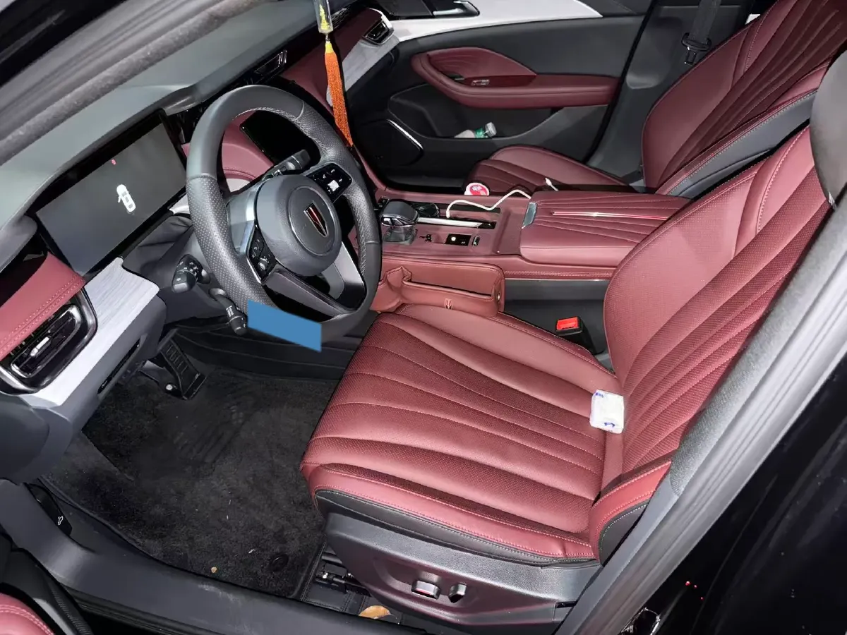 2025 HongQi H5 1.5T 169HP L4 1DHT Hybrid,autocango,china used car exporter,china ev exporter,chinese used car exporter,chinese used ev exporter