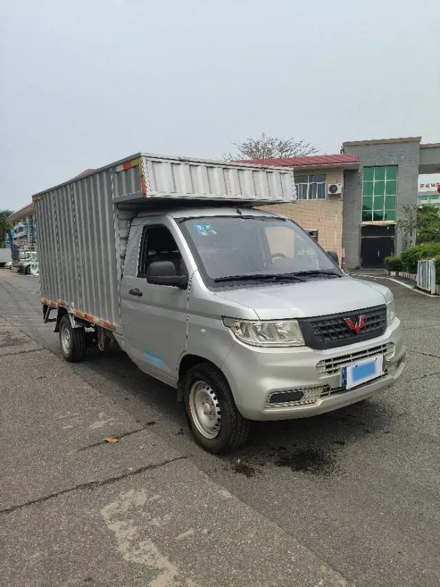 2019 WuLing RongGuang New Truck 1.5L 107HP L4 5MT,autocango,china used car exporter,china ev exporter,chinese used car exporter,chinese used ev exporter