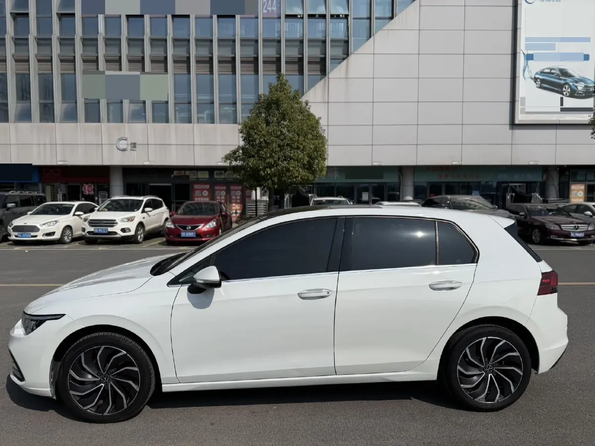 2021 Volkswagen Golf 1.2T 116HP L4 7DCT,autocango,china used car exporter,china ev exporter,chinese used car exporter,chinese used ev exporter