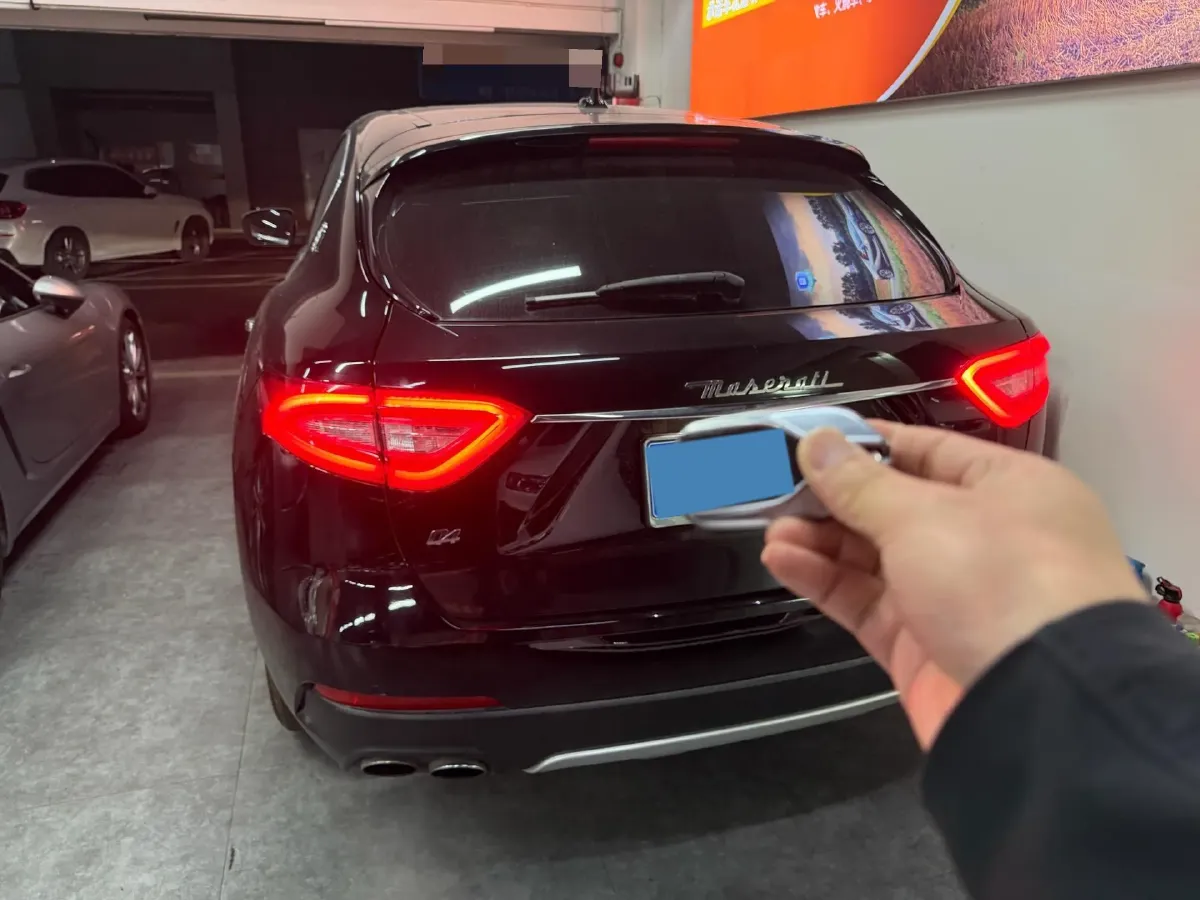 2018 Jaguar XJ 3.0T 340HP V6 8AT,autocango,china used car exporter,china ev exporter,chinese used car exporter,chinese used ev exporter