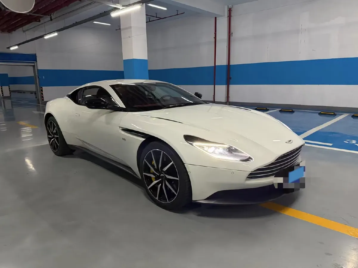 2019 Aston Martin DB11 4.0T 510HP V8 8AT,autocango,china used car exporter,china ev exporter,chinese used car exporter,chinese used ev exporter
