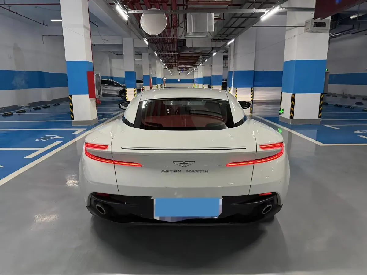 2019 Aston Martin DB11 4.0T 510HP V8 8AT,autocango,china used car exporter,china ev exporter,chinese used car exporter,chinese used ev exporter