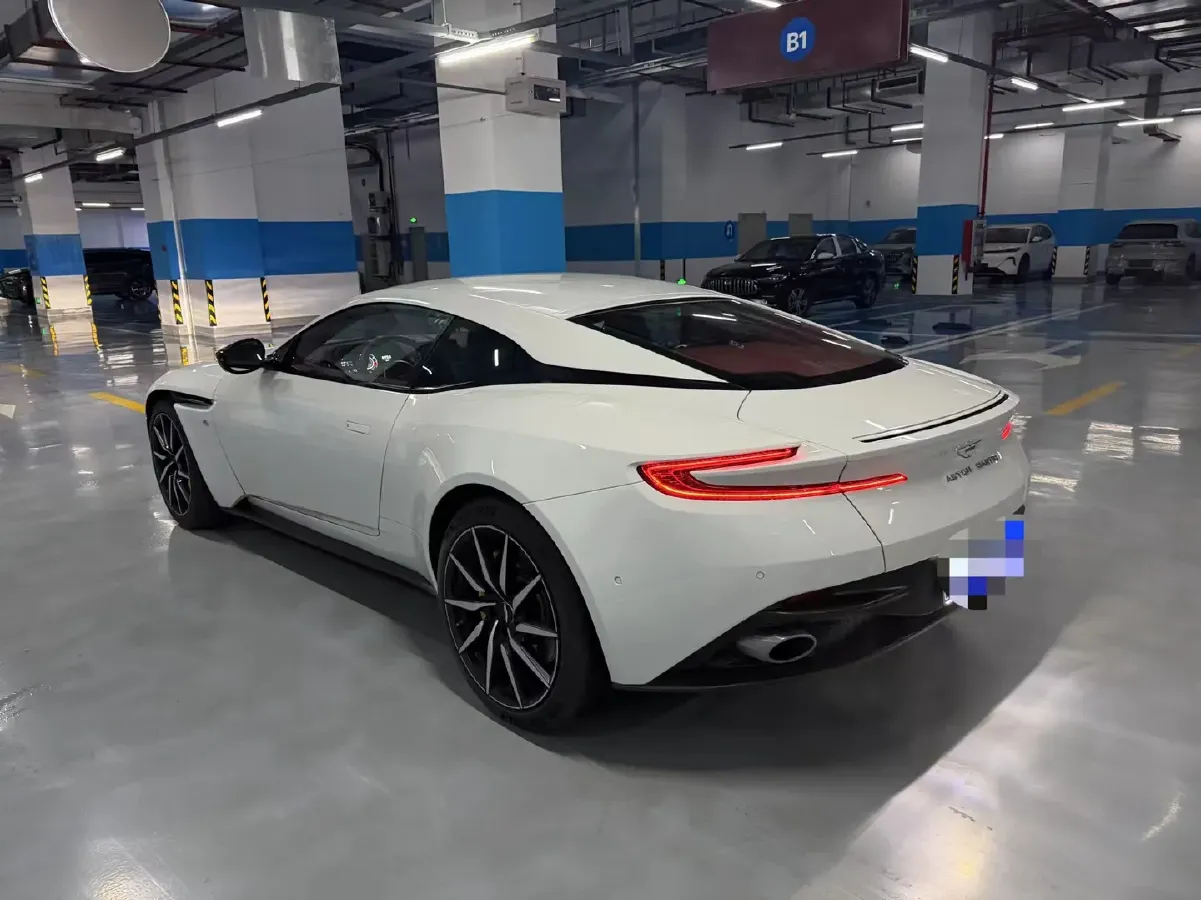 2019 Aston Martin DB11 4.0T 510HP V8 8AT,autocango,china used car exporter,china ev exporter,chinese used car exporter,chinese used ev exporter