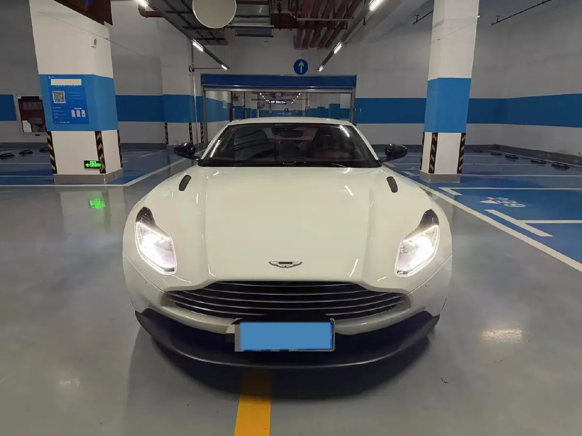 2019 Aston Martin DB11 4.0T 510HP V8 8AT,autocango,china used car exporter,china ev exporter,chinese used car exporter,chinese used ev exporter