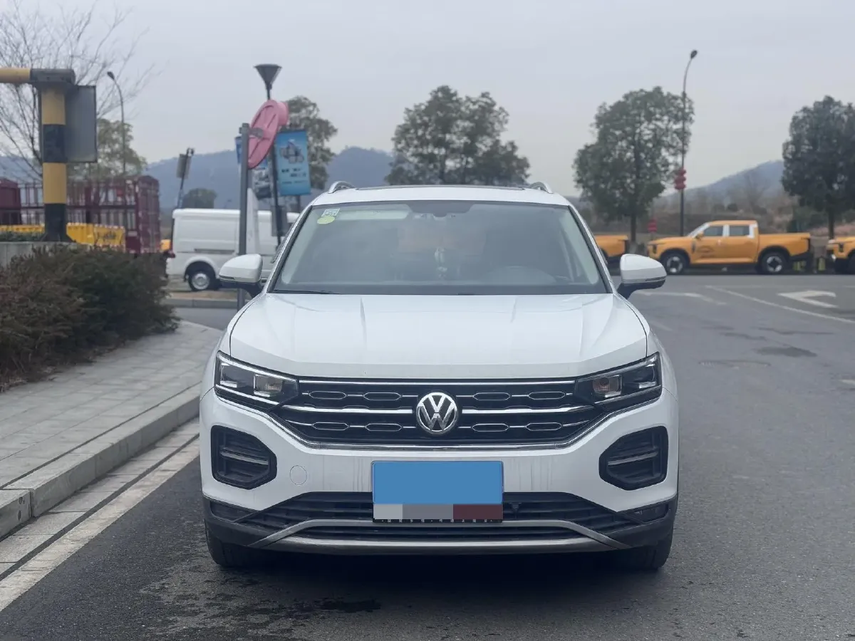 2020 Volkswagen Tayron 2.0T 186HP L4 7DCT,autocango,china used car exporter,china ev exporter,chinese used car exporter,chinese used ev exporter