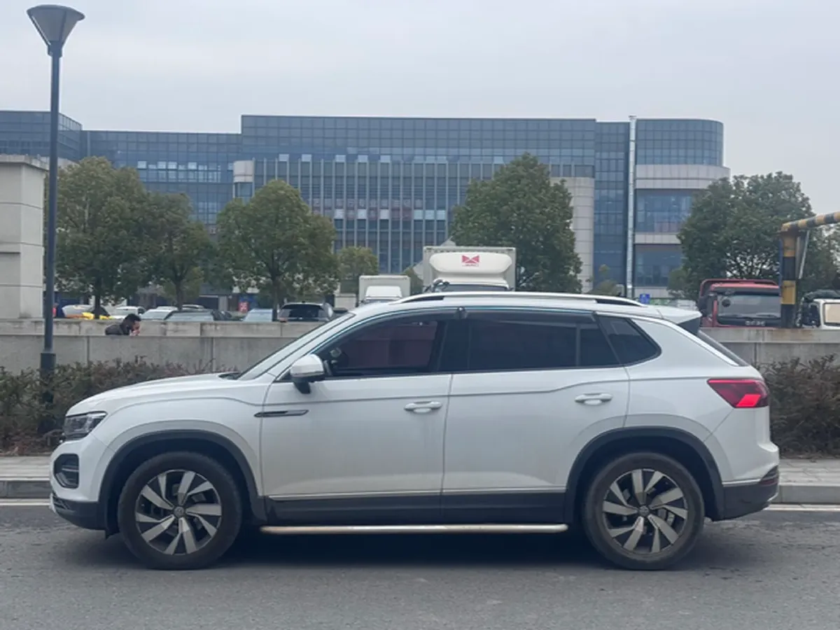 2020 Volkswagen Tayron 2.0T 186HP L4 7DCT,autocango,china used car exporter,china ev exporter,chinese used car exporter,chinese used ev exporter