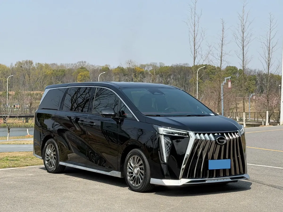 2023 GAC Trumpchi M8 2.0T 252HP L4 8AT,autocango,china used car exporter,china ev exporter,chinese used car exporter,chinese used ev exporter