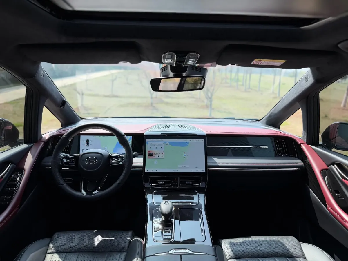 2023 GAC Trumpchi M8 2.0T 252HP L4 8AT,autocango,china used car exporter,china ev exporter,chinese used car exporter,chinese used ev exporter