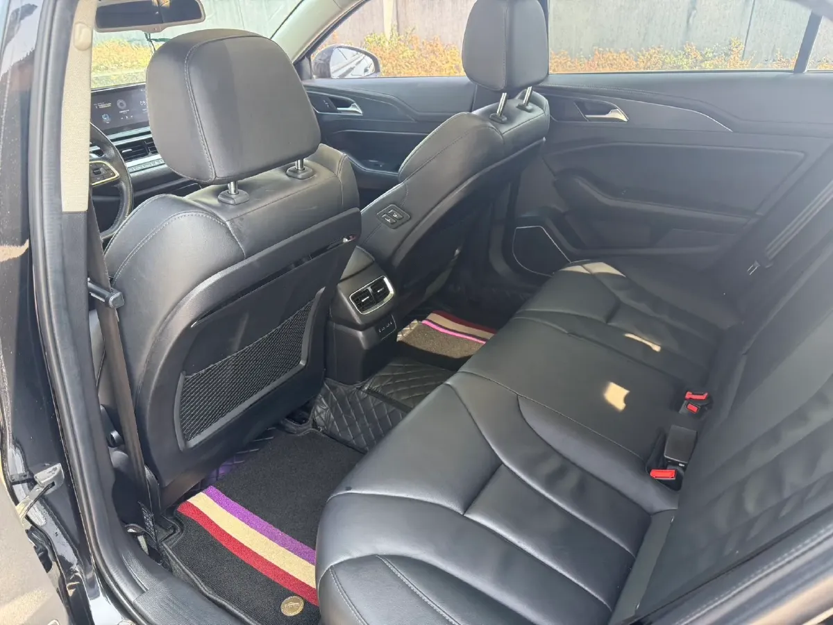 2019 HongQi H5 1.8T 180HP L4 6AT,autocango,china used car exporter,china ev exporter,chinese used car exporter,chinese used ev exporter