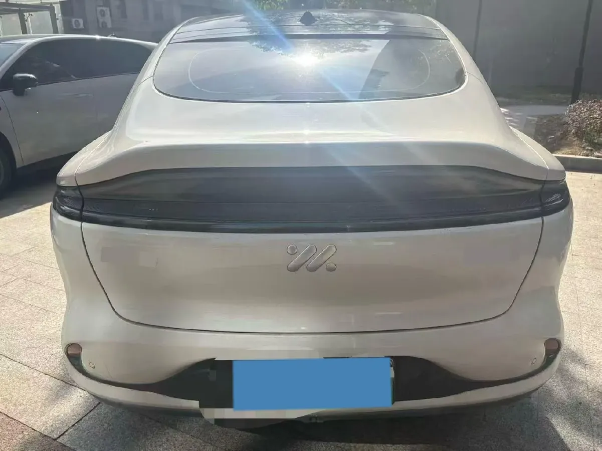 2025 IM LS6 BEV 75KWH,autocango,china used car exporter,china ev exporter,chinese used car exporter,chinese used ev exporter