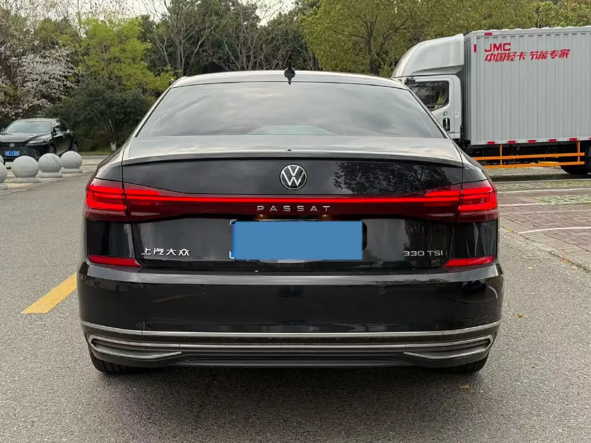 2023 Volkswagen Passat 2.0T 186HP L4 7DCT,autocango,china used car exporter,china ev exporter,chinese used car exporter,chinese used ev exporter