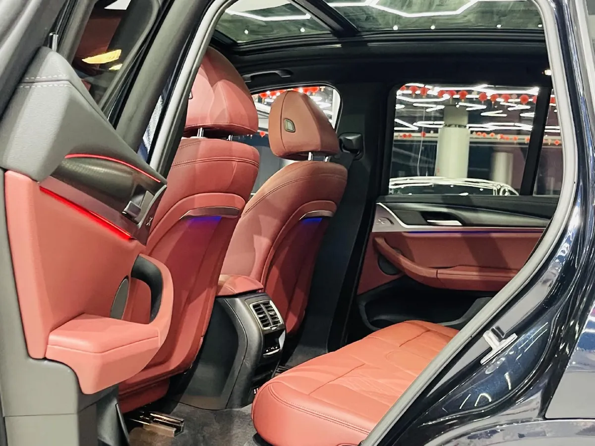 2023 BMW X3 2.0T 245HP L4 8AT,autocango,china used car exporter,china ev exporter,chinese used car exporter,chinese used ev exporter