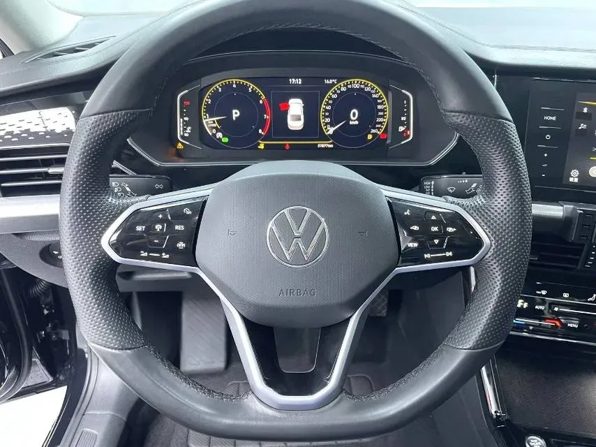 2023 Volkswagen Passat 2.0T 186HP L4 7DCT,autocango,china used car exporter,china ev exporter,chinese used car exporter,chinese used ev exporter