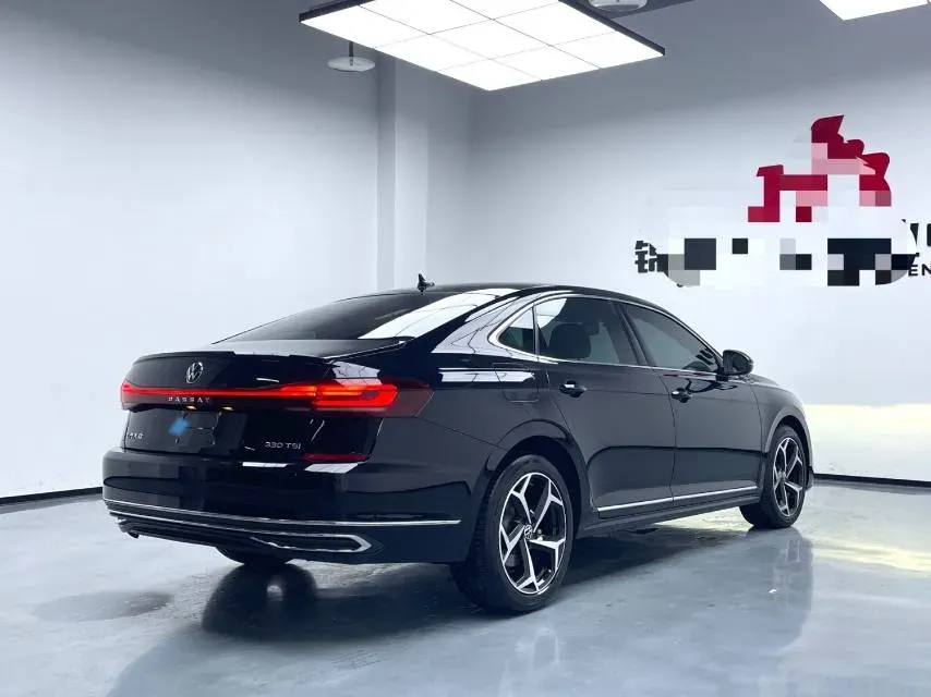 2023 Volkswagen Passat 2.0T 186HP L4 7DCT,autocango,china used car exporter,china ev exporter,chinese used car exporter,chinese used ev exporter