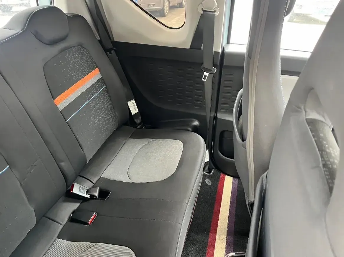 2020 WuLing HongGuang MINI EV BEV 13.8KWH,autocango,china used car exporter,china ev exporter,chinese used car exporter,chinese used ev exporter