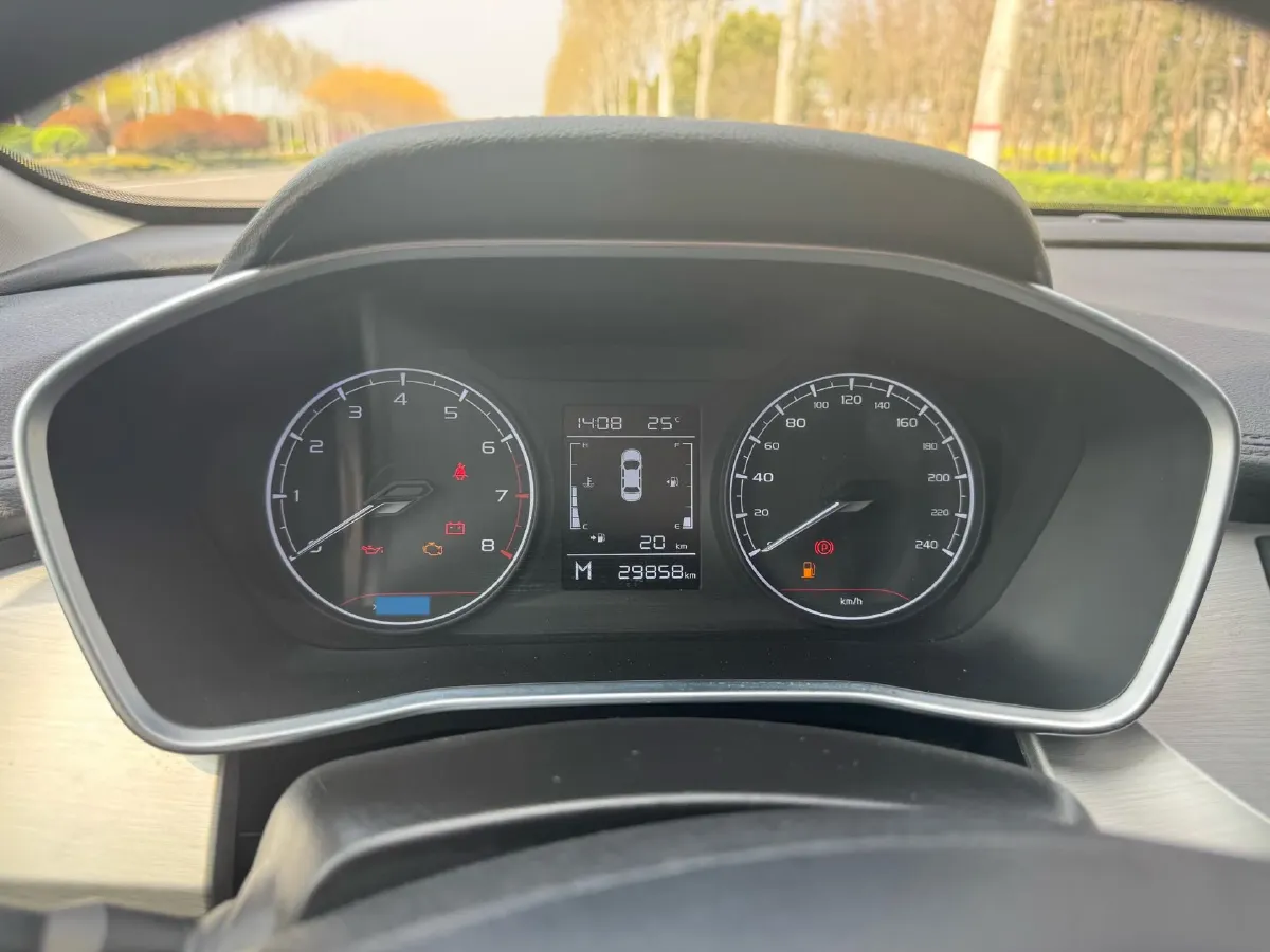 2025 Geely Coolray 1.5L 126HP L4 5MT,autocango,china used car exporter,china ev exporter,chinese used car exporter,chinese used ev exporter