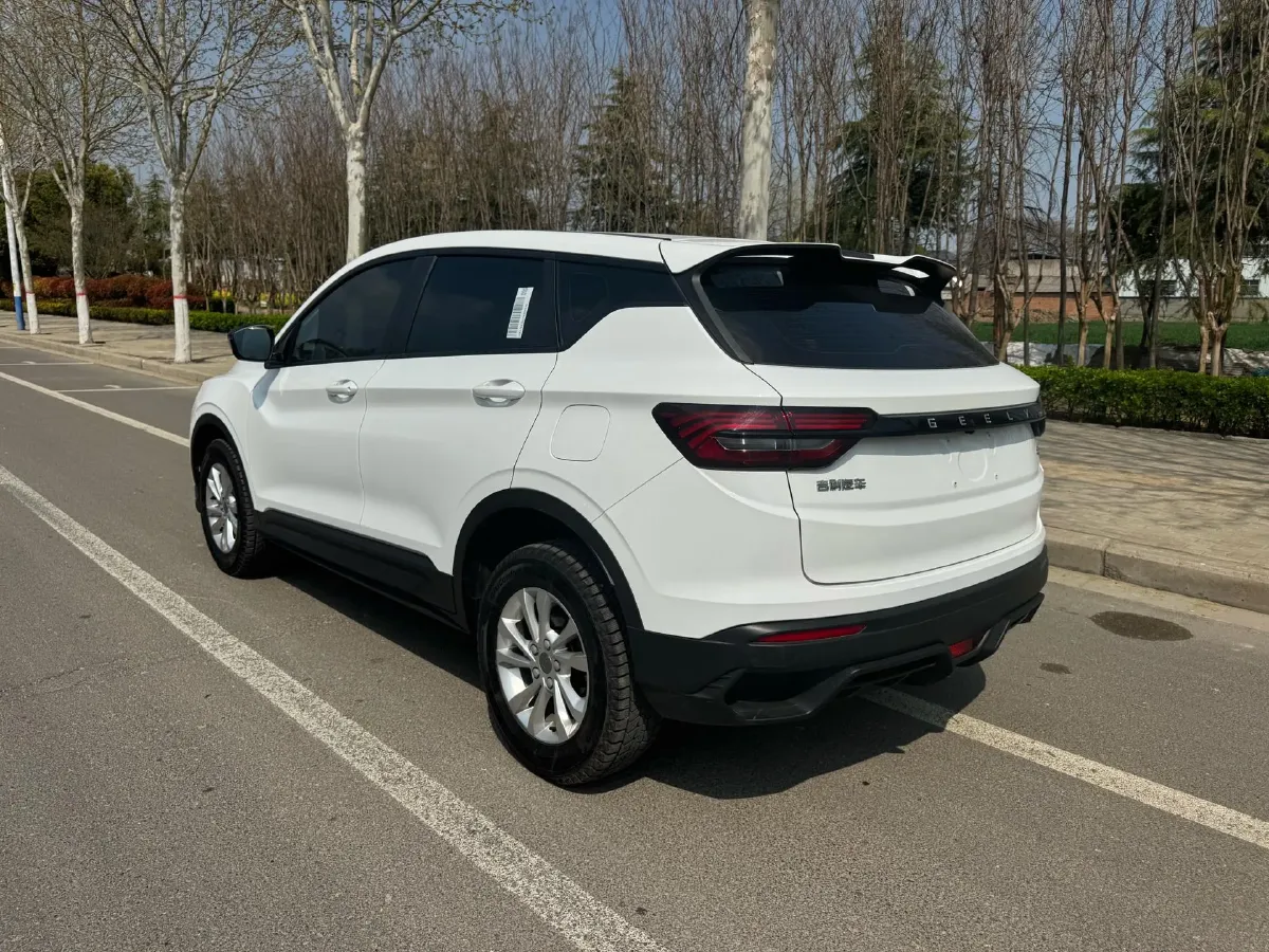 2025 Geely Coolray 1.5L 126HP L4 5MT,autocango,china used car exporter,china ev exporter,chinese used car exporter,chinese used ev exporter