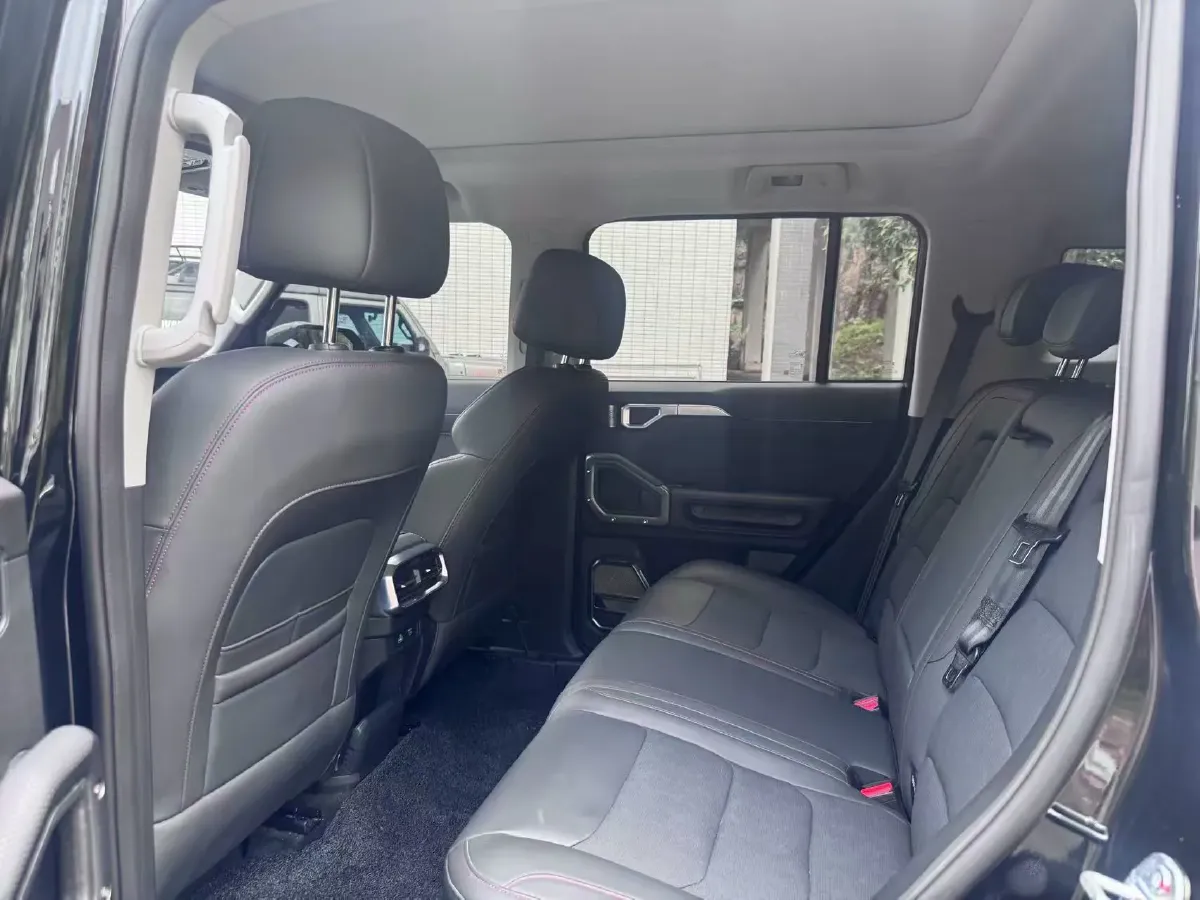 2023 Jetour Traveller 1.5T 184HP L4 7DCT,autocango,china used car exporter,china ev exporter,chinese used car exporter,chinese used ev exporter