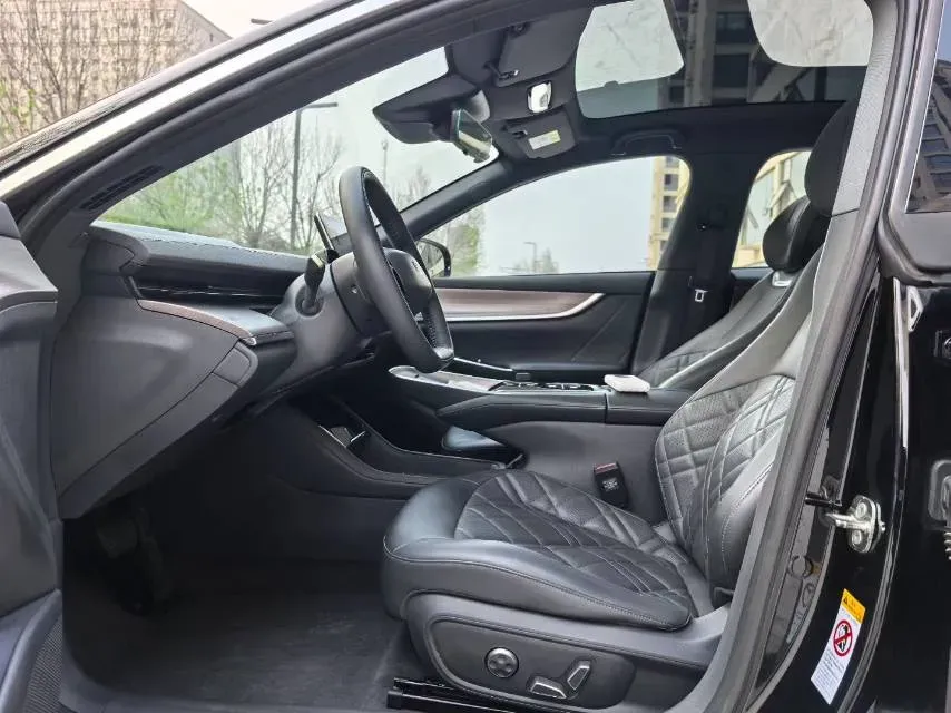 2024 ChangAn QiYuan A07 BEV 58.9KWH,autocango,china used car exporter,china ev exporter,chinese used car exporter,chinese used ev exporter