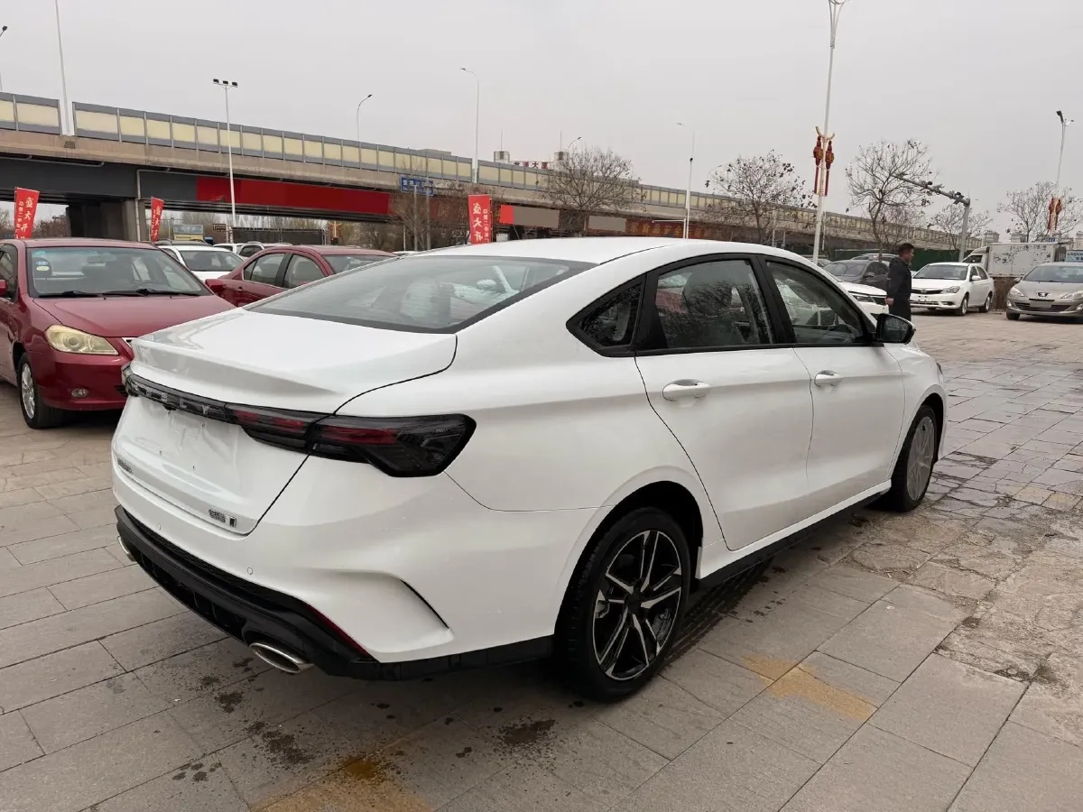 2024 Geely Binray 1.5T 181HP L4 7DCT,autocango,china used car exporter,china ev exporter,chinese used car exporter,chinese used ev exporter