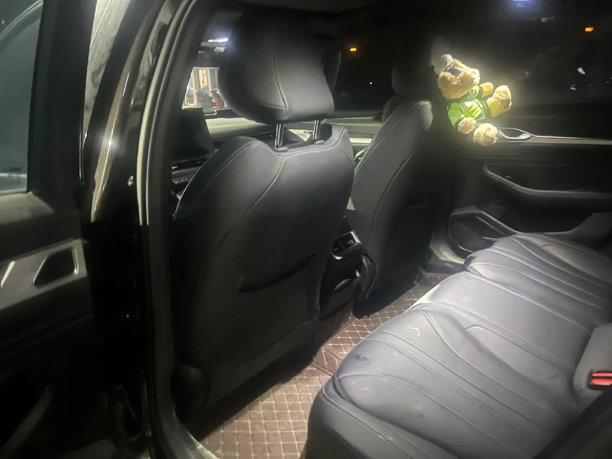 2025 Geely Preface 1.5T 181HP L4 7DCT,autocango,china used car exporter,china ev exporter,chinese used car exporter,chinese used ev exporter