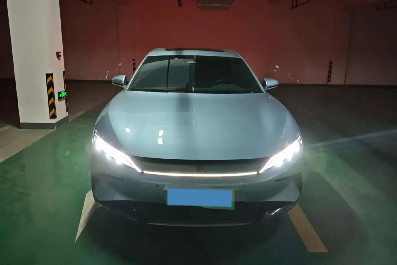 2023 BYD Han BEV 72KWH,autocango,china used car exporter,china ev exporter,chinese used car exporter,chinese used ev exporter