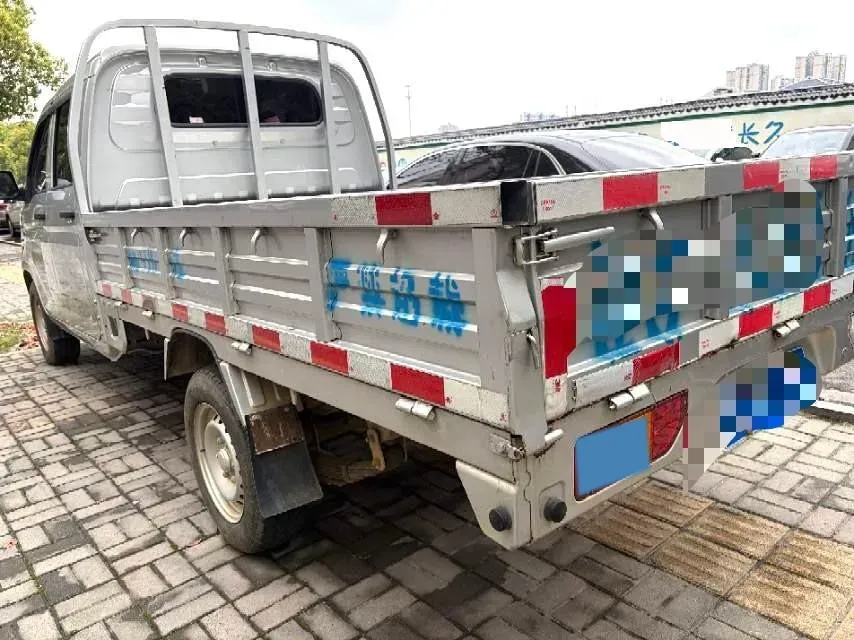 2021 WuLing RongGuang New Truck 1.8L 125HP L4 5MT,autocango,china used car exporter,china ev exporter,chinese used car exporter,chinese used ev exporter