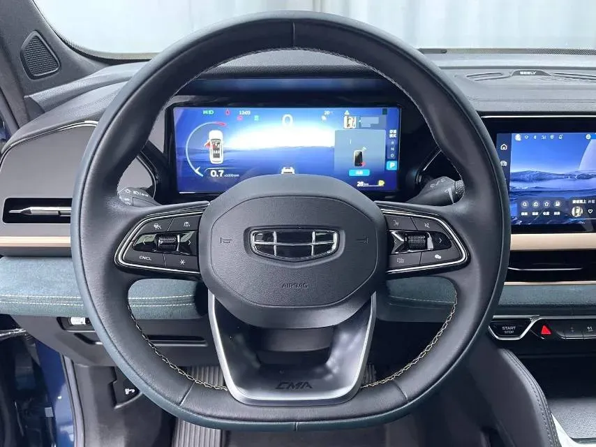 2021 Geely Monjaro 2.0T 218HP L4 7DCT,autocango,china used car exporter,china ev exporter,chinese used car exporter,chinese used ev exporter