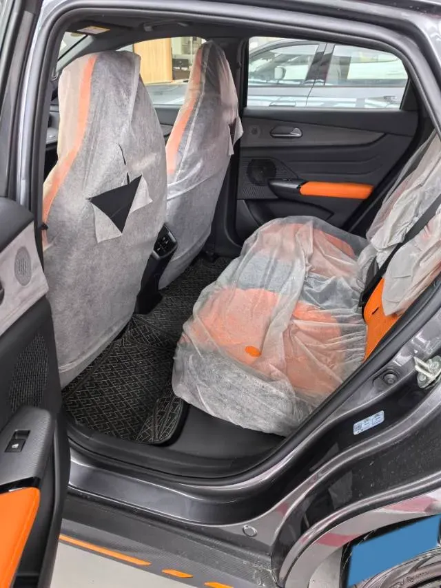 2025 ChangAn UNI-V 2.0T 245HP L4 8AT,autocango,china used car exporter,china ev exporter,chinese used car exporter,chinese used ev exporter