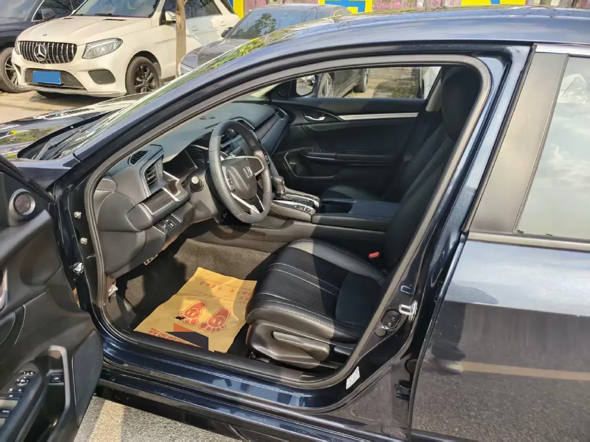 2019 Honda Civic 1.5T 177HP L4 CVT,autocango,china used car exporter,china ev exporter,chinese used car exporter,chinese used ev exporter