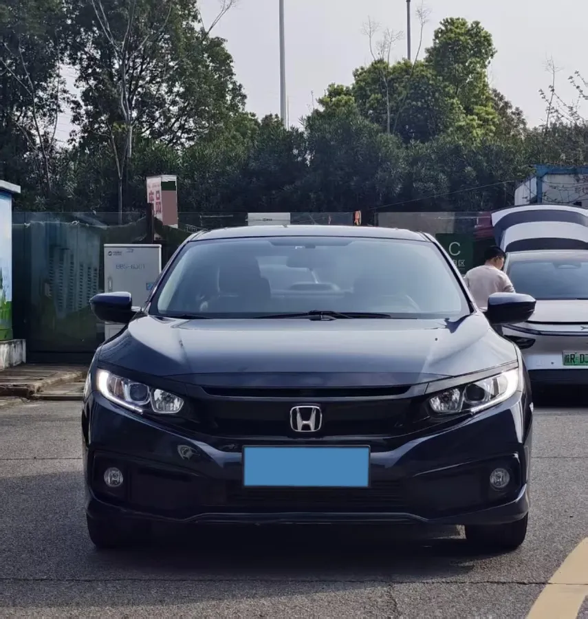 2019 Honda Civic 1.5T 177HP L4 CVT,autocango,china used car exporter,china ev exporter,chinese used car exporter,chinese used ev exporter