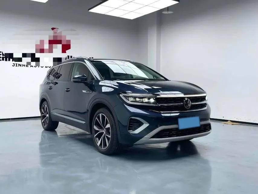 2022 Volkswagen Talagon 2.5T 299HP V6 7DCT,autocango,china used car exporter,china ev exporter,chinese used car exporter,chinese used ev exporter