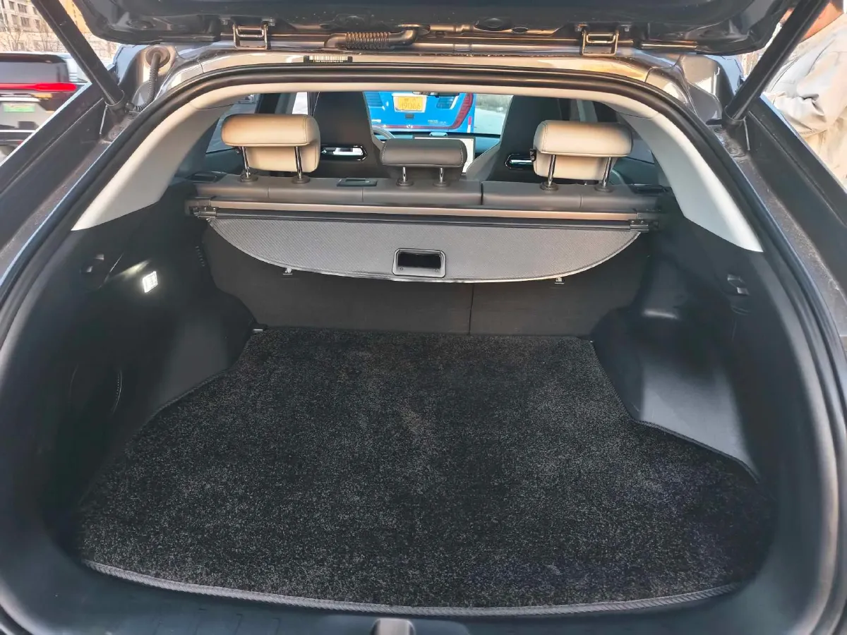 2024 ChangAn UNI-Z 1.5L 98HP L4 E-CVT PHEV 18.4KWH,autocango,china used car exporter,china ev exporter,chinese used car exporter,chinese used ev exporter