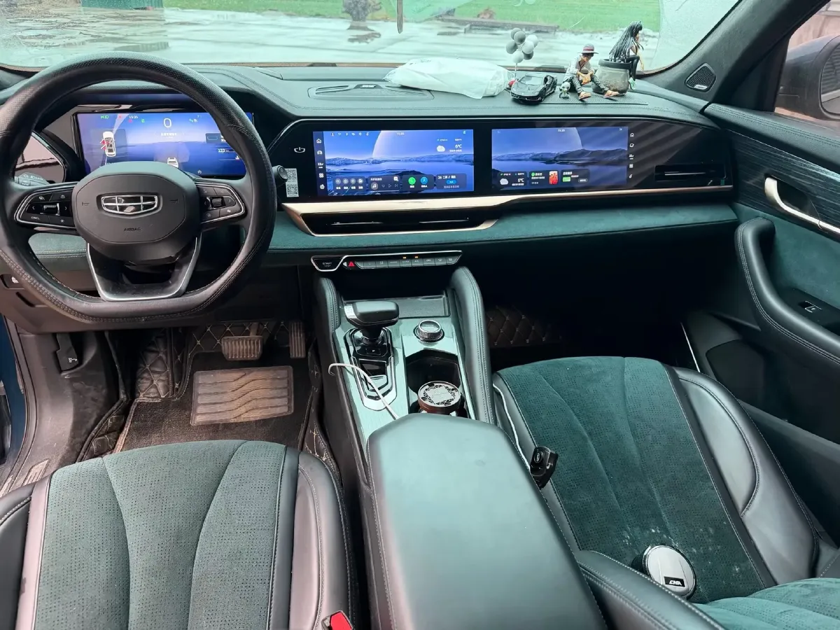 2021 Geely Monjaro 2.0T 218HP L4 7DCT,autocango,china used car exporter,china ev exporter,chinese used car exporter,chinese used ev exporter