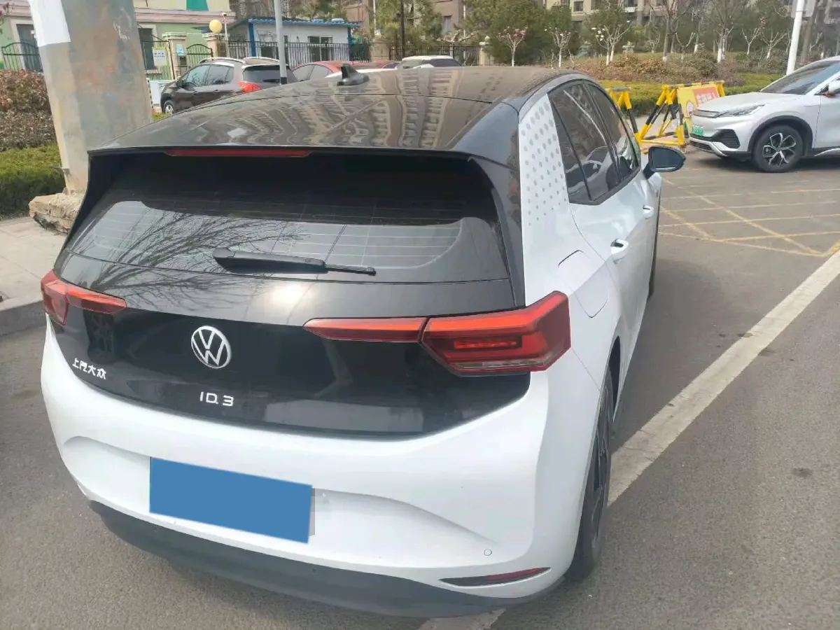 2023 Volkswagen ID.3 BEV 52.8KWH,autocango,china used car exporter,china ev exporter,chinese used car exporter,chinese used ev exporter