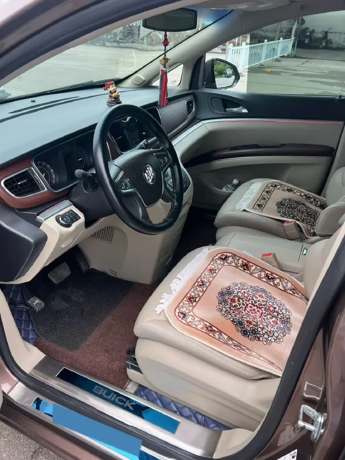 2018 Buick GL8 2.0T 260HP L4 6AT,autocango,china used car exporter,china ev exporter,chinese used car exporter,chinese used ev exporter