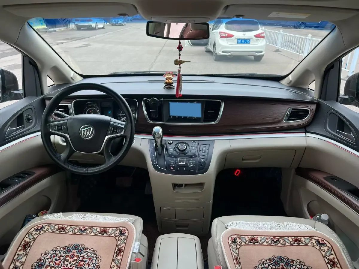 2018 Buick GL8 2.0T 260HP L4 6AT,autocango,china used car exporter,china ev exporter,chinese used car exporter,chinese used ev exporter