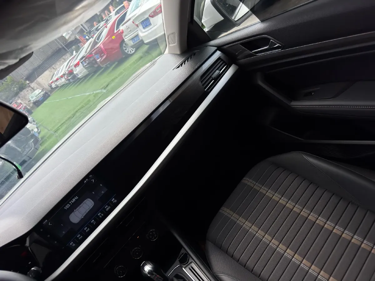 2022 Volkswagen Sagitar 1.2T 116HP L4 7DCT,autocango,china used car exporter,china ev exporter,chinese used car exporter,chinese used ev exporter