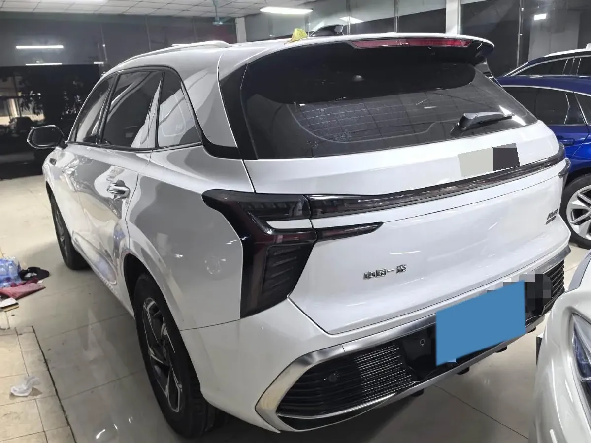 2023 HongQi HS3 1.5T 169HP L4 7DCT,autocango,china used car exporter,china ev exporter,chinese used car exporter,chinese used ev exporter