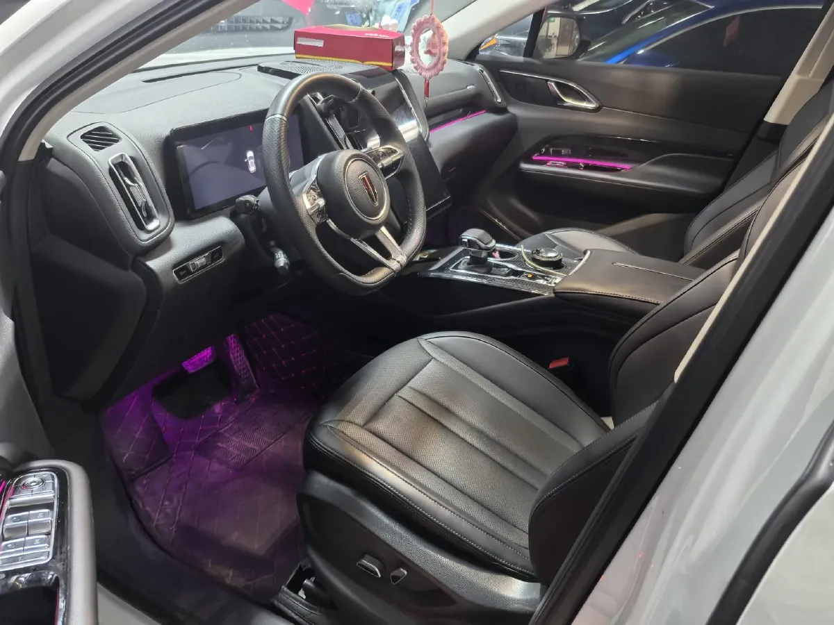 2023 HongQi HS3 1.5T 169HP L4 7DCT,autocango,china used car exporter,china ev exporter,chinese used car exporter,chinese used ev exporter