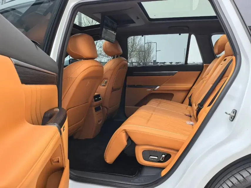 2025 DongFeng eπ eπ008 1.5T 147HP L4 REEV 34.32KWH,autocango,china used car exporter,china ev exporter,chinese used car exporter,chinese used ev exporter