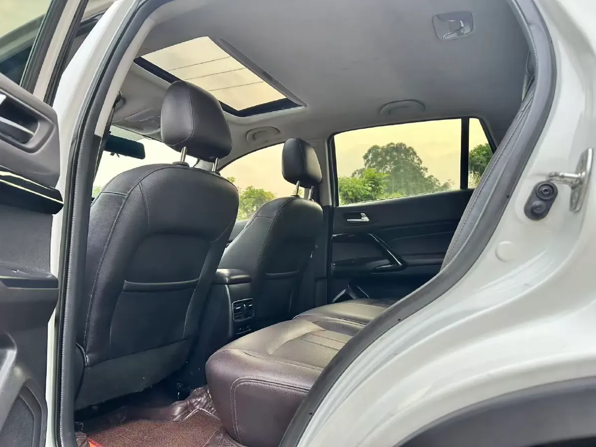 2018 GAC Trumpchi GS4 1.5T 152HP L4 6AT,autocango,china used car exporter,china ev exporter,chinese used car exporter,chinese used ev exporter