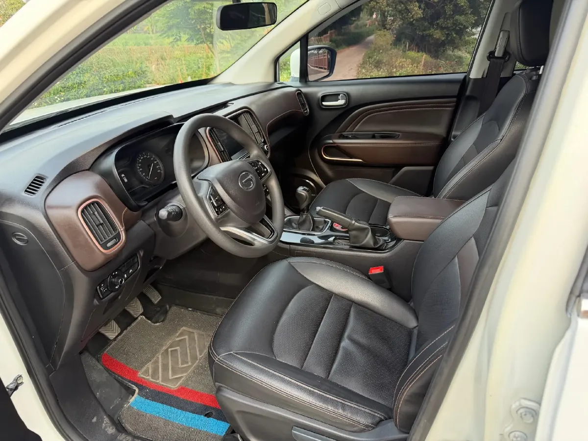 2017 GAC Trumpchi GS3 1.5L 114HP L4 5MT,autocango,china used car exporter,china ev exporter,chinese used car exporter,chinese used ev exporter