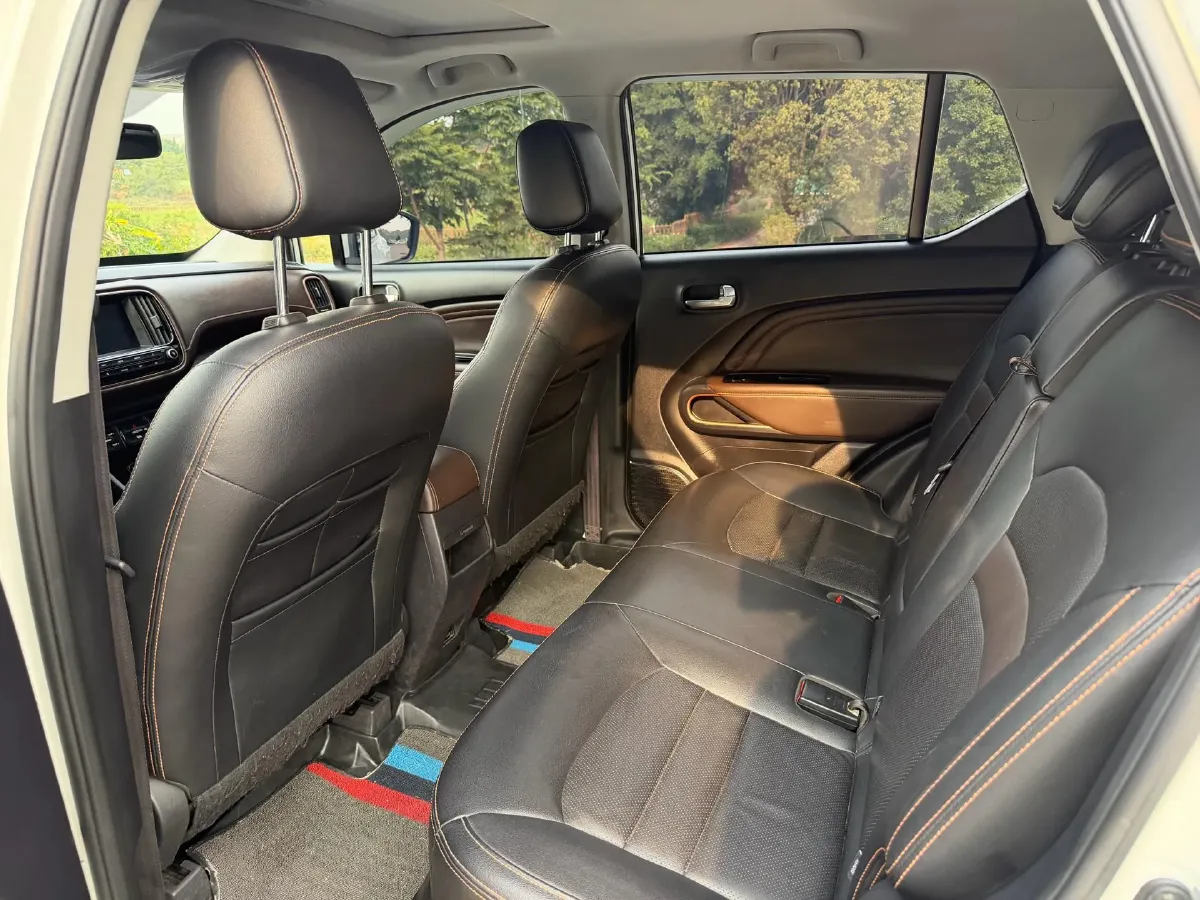 2017 GAC Trumpchi GS3 1.5L 114HP L4 5MT,autocango,china used car exporter,china ev exporter,chinese used car exporter,chinese used ev exporter