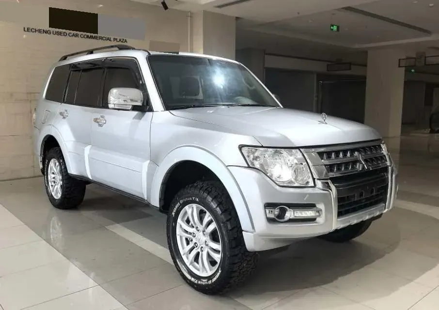 2017 Honda Jade 1.8L 141HP L4 5AT,autocango,china used car exporter,china ev exporter,chinese used car exporter,chinese used ev exporter